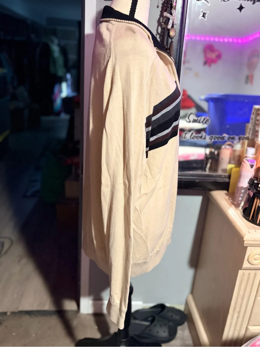 NWOT Vintage Dockers Cream Half-Zip Sweater with Black Collar and Stripe Detail